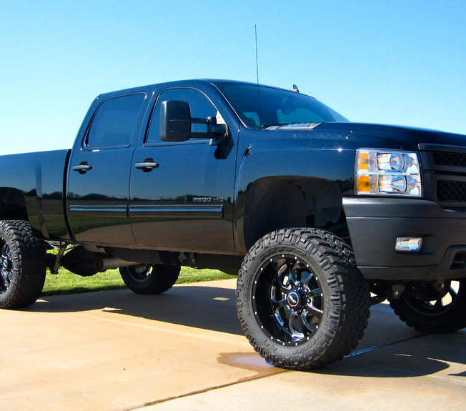 Lift Kits For Your Truck | Indianapolis Truck Accessories | Tillman's